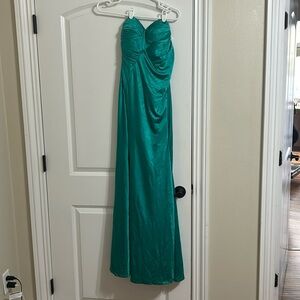 Evening dress, unsure place of purchase, Color: Teal/green